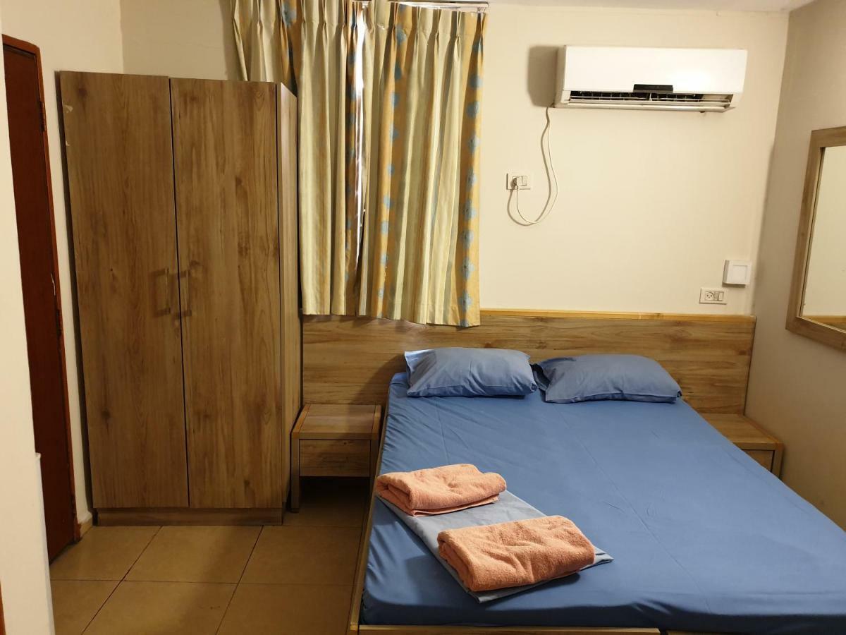 Bergik Hotel Тиберия Екстериор снимка
